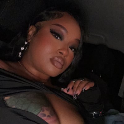 starrburstt21's profile picture. AMOS:starrburstt21