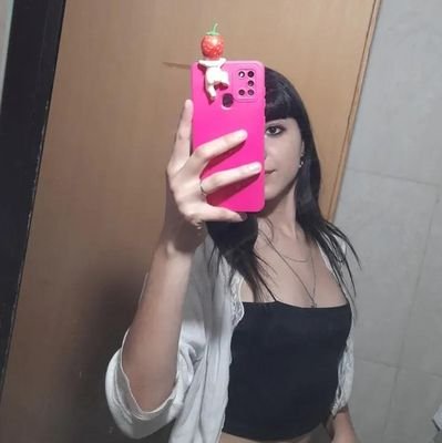 lizzgiuliana's profile picture. Tierra,fuego y agua