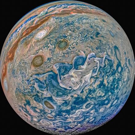 DaHighHunter's profile picture. In a world full of lollipops; don't be a sucker.