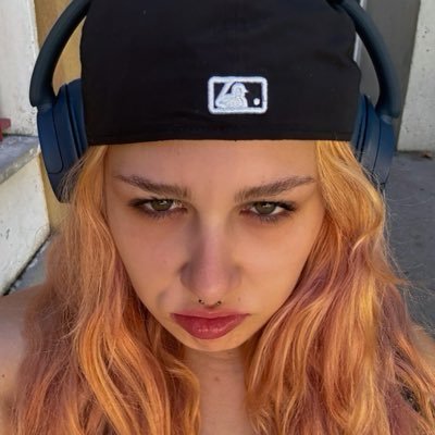 dormipasempre's profile picture. e Pa dormi / Taylor Swift looked at me multiple times 🫶🏼 / 13/06/25