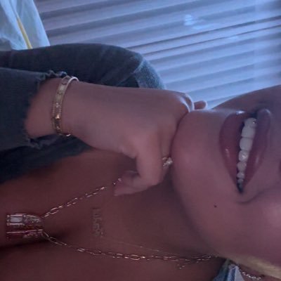 333rs_'s profile picture. I live off sarcasm, so nothing I say should be taken seriously