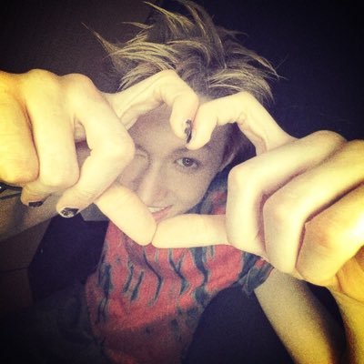 CORTIZUPP's profile picture. TOOK DA CORTIZZZ PILLLL #JamesAholic😍 || cortis x mic drop soon