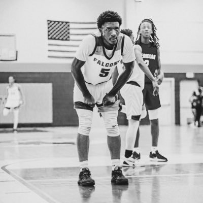 CeeJayPerry_5's profile picture. Columbus Highschool ‘26 | 6’ CG | GPA 3.91 | ACT Comp - 23| AAU - | NCAA ID, 2307961426 | courtneyperry4507@gmail.com |