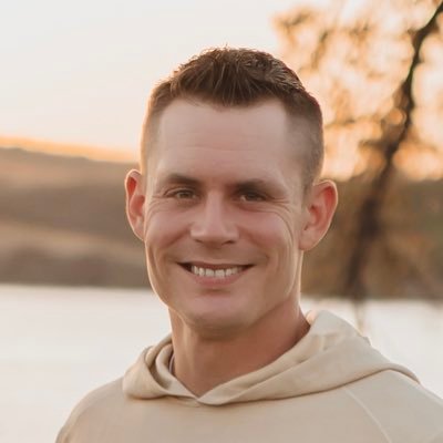 krusety1021's profile picture. Here for the free speech