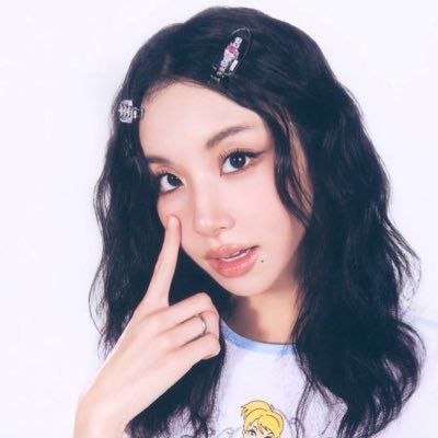 zhngxngs's profile picture. 𐔌՞. .՞ 𐦯⋆ㅤׂ !18+! 𖦹 ࣪ ⭒ they/them ᶻ 𝗓 𐰁★ ˚₊‧꒰ა #최범규 #贺仲星 & familyz ໒꒱ ‧₊˚ 🫧