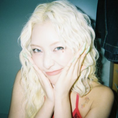 mimoriine's profile picture. ☆ she/her ☆ pt-br/en ☆ 29yo ☆ ♡ maya collector ♡ 2nd gen kpop ♡ love live ♡ met XG on 04.24.25 ♡