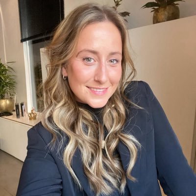 geoginapowell's profile picture. Christian Patriot, Married with a lovely son, strong conservative, I stand with Trump , I love America 🇺🇸