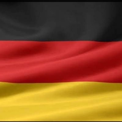 CustomKnives2's profile picture. 