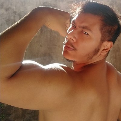 clayton2910's profile picture. Só de passagem... ❤️