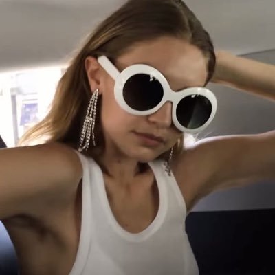 tontitamental's profile picture. @gigihadid