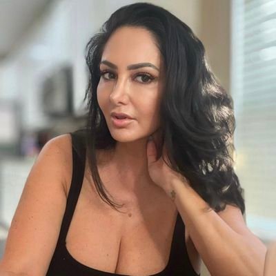 JGovver's profile picture. 