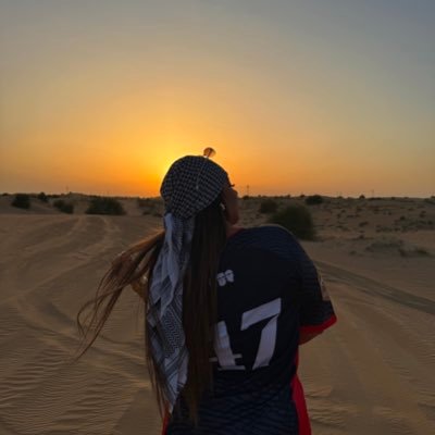 piraatedz's profile picture. 𝑗𝑒 𝑟𝑒𝑔𝑎𝑟𝑑𝑒 𝑙𝑒 𝑐𝑖𝑒𝑙, 𝑙𝑎 𝑙𝑢𝑛𝑒 𝑚𝑒 𝑟𝑒𝑓𝑙𝑒̀𝑡𝑒 . 🇩🇿🇵🇸 @raatpidz saison 2.