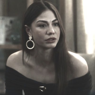 IntemporalZeal's profile picture. ⁕ CW: #EşrefRüya #TaşacakBuDeniz #DynamiteKiss ♡ #EŞSAN #MOONCOVEY #BELLYCONRAD #RUBYJAMES #BENOPHIE ⁕ Bibliophile ╱♡ dizis c/j/t/kdramas ╱{Fan acct. ENG/PT}