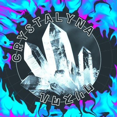 Crystalyna_'s profile picture. 20 ◇ Brazilian ◇ Aromantic ◇ Asexual