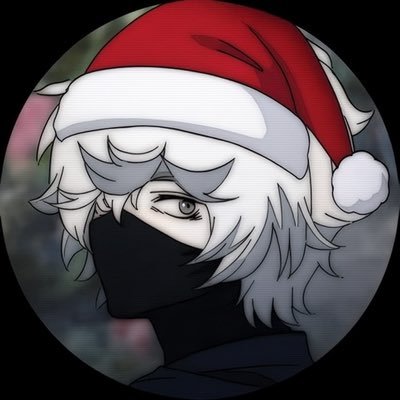 notrayannn's profile picture. unfiltered thirty year old flopping on chain.