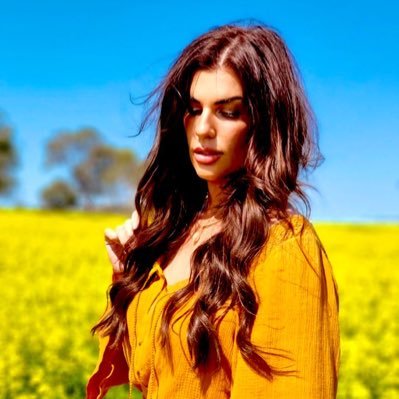 lilajoy1111's profile picture. A lover of the sunshine and those who make it shine brighter ☀️🍃✨