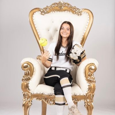 MaddieOakley9's profile picture. Committed/RH Batter/Utility, Unity 18U - Slezak, Class of 2026, GPA 3.8, Deer Creek HS, multi athlete 🥎🥋Proud Military Brat