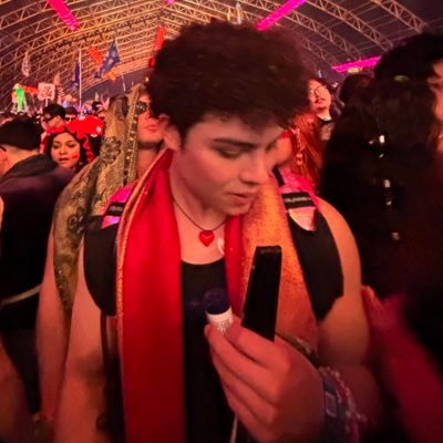 ianservidio's profile picture. The Youtube Analytist