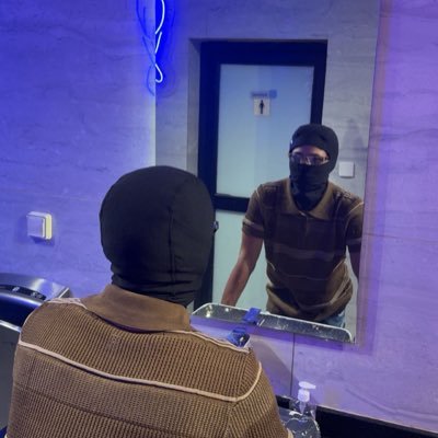 Masternovax7's profile picture. ~Nova CashMaster 🇫🇷🇨🇮 HETERO /19 ans | 🧦👟 | Cam , vidéo , photo, et boxers sur demande