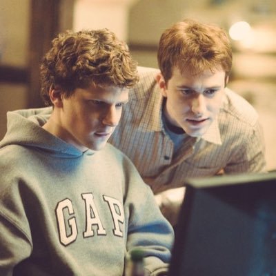 ceocloud_17's profile picture. building @cloudsocial