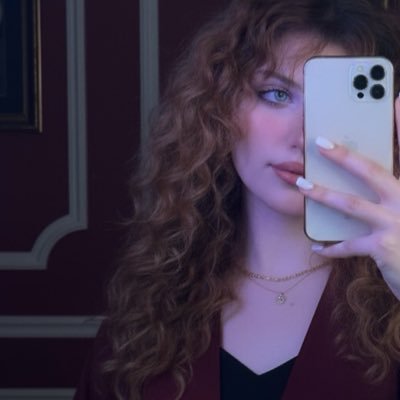 yeldizperi's profile picture. 