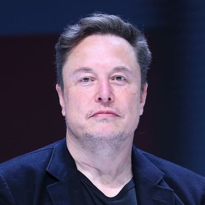 elon_revee_ceo1's profile picture. Chasing dreams and making memories✨ and I also love my fans 💯