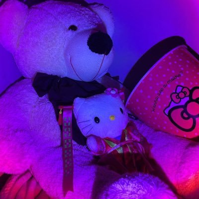 audreykeira7800's profile picture. .