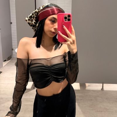 meendez___'s profile picture. 