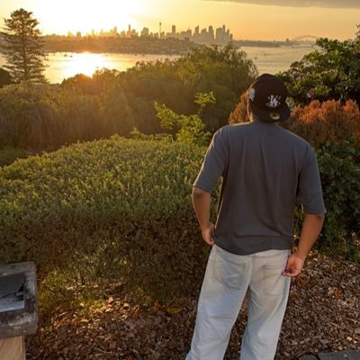 kvnvgs's profile picture. 22 | 🇲🇽🇺🇸 | Profesional yapper about L.A sports & Club América