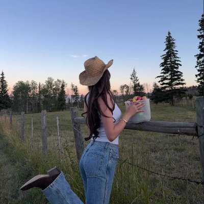 ltcpcajsh's profile picture. Accept everything as it is~🧡
Accept yourself, go with the flow, love life wholeheartedly, and work hard.🌈