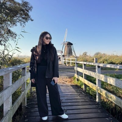 la_gosh's profile picture. Fiel, creyente y lágrima ya-no-tan-fácil. Kahu 🐶🫀🏳️‍🌈🐋🐰