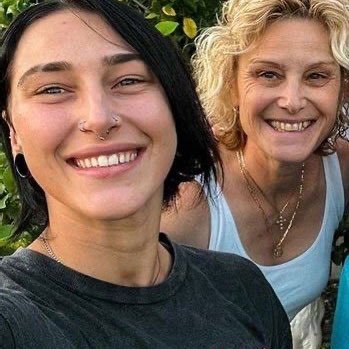 AnnaBennett2545's profile picture. Mother to Rhea Ripley 🖤