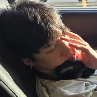 moonsmiIe's profile picture. official jikook fanclub