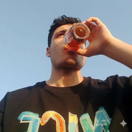 nagdista's profile picture. Every morning you have two choices: Continue to sleep with your dreams or wake up and chase them 💪🏻