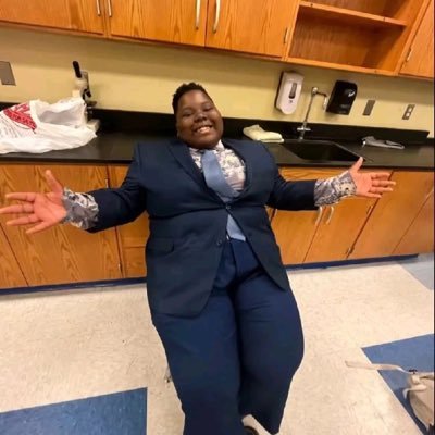 user09471618's profile picture. 