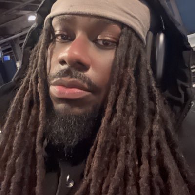 Ttr__sky's profile picture. Trust no One🐍