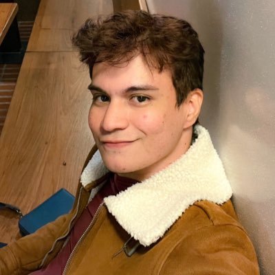 lastinginsoho's profile picture. obcecado por last night in soho e smallville