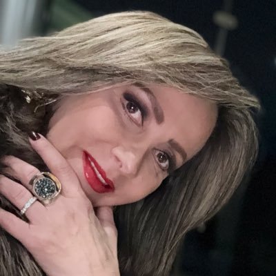 IsoldaTB's profile picture. 🕊 Isaías 54:15🕊