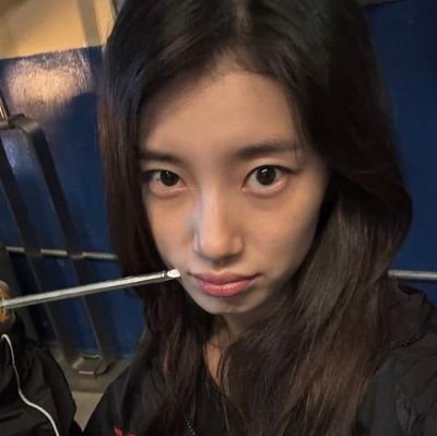 akgaepop's profile picture. fan account