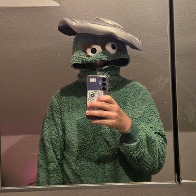 MattyMaxin's profile picture. Just here for the humor & the finer things