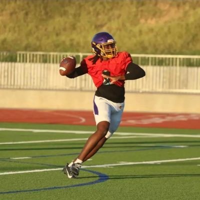 thejosharthur's profile picture. dodge city cc QB 6’3 215.| NCAA ID# 2504564555| 3.3 GPA