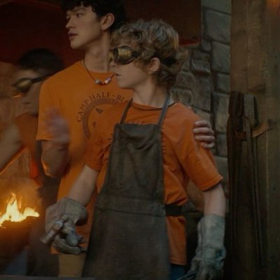 vnlpz_'s profile picture. only those who measure the intangible know the power the gods conceal.