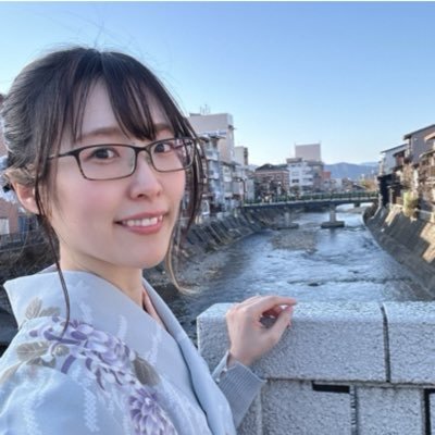 葵井しいか☕️🌸 のアバター