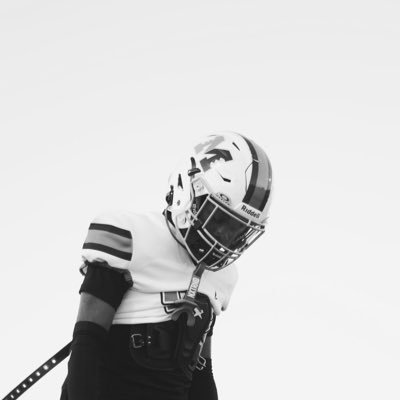 MajCole_'s profile picture. | 5’10 160lbs | 3.1 GPA | CLASS OF 27 | DB | 757-810-2168 | Email: semajcole09@gmail.com | @Mojavefootball1 | TX✈️LV