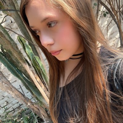 tearsstarot's profile picture. tarotista y pancho lover✨✨✨✨