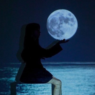 Iovendhate's profile picture. i think this stuff is for bisexuals and goths