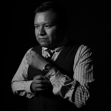 jesanzuterr's profile picture. Adelante... hacia la luna.