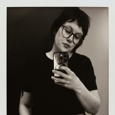 hann_aaahh's profile picture. long time listener, first time caller