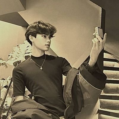 SUNS3TSHIN3's profile picture. 