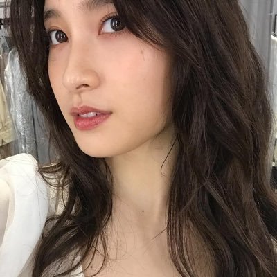 ethgakena's profile picture. full of flowers 💐